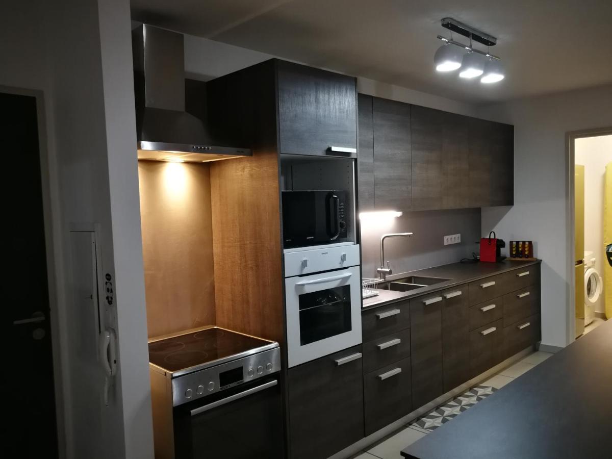 Elegant F3 A La Villa Stencer, Papeete, Calme Climatise Et Spacieux Papeete  Kültér fotó